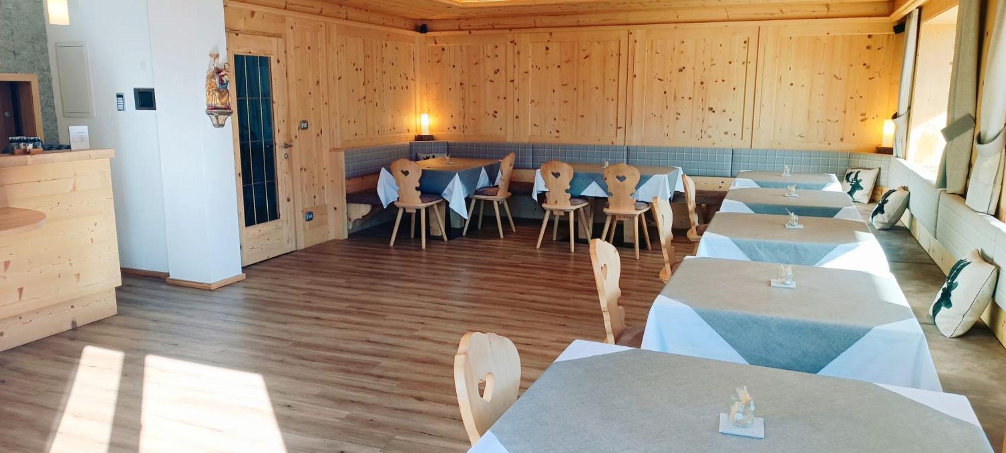 Garni Alba Bed & Breakfast Ortisei Luaran gambar
