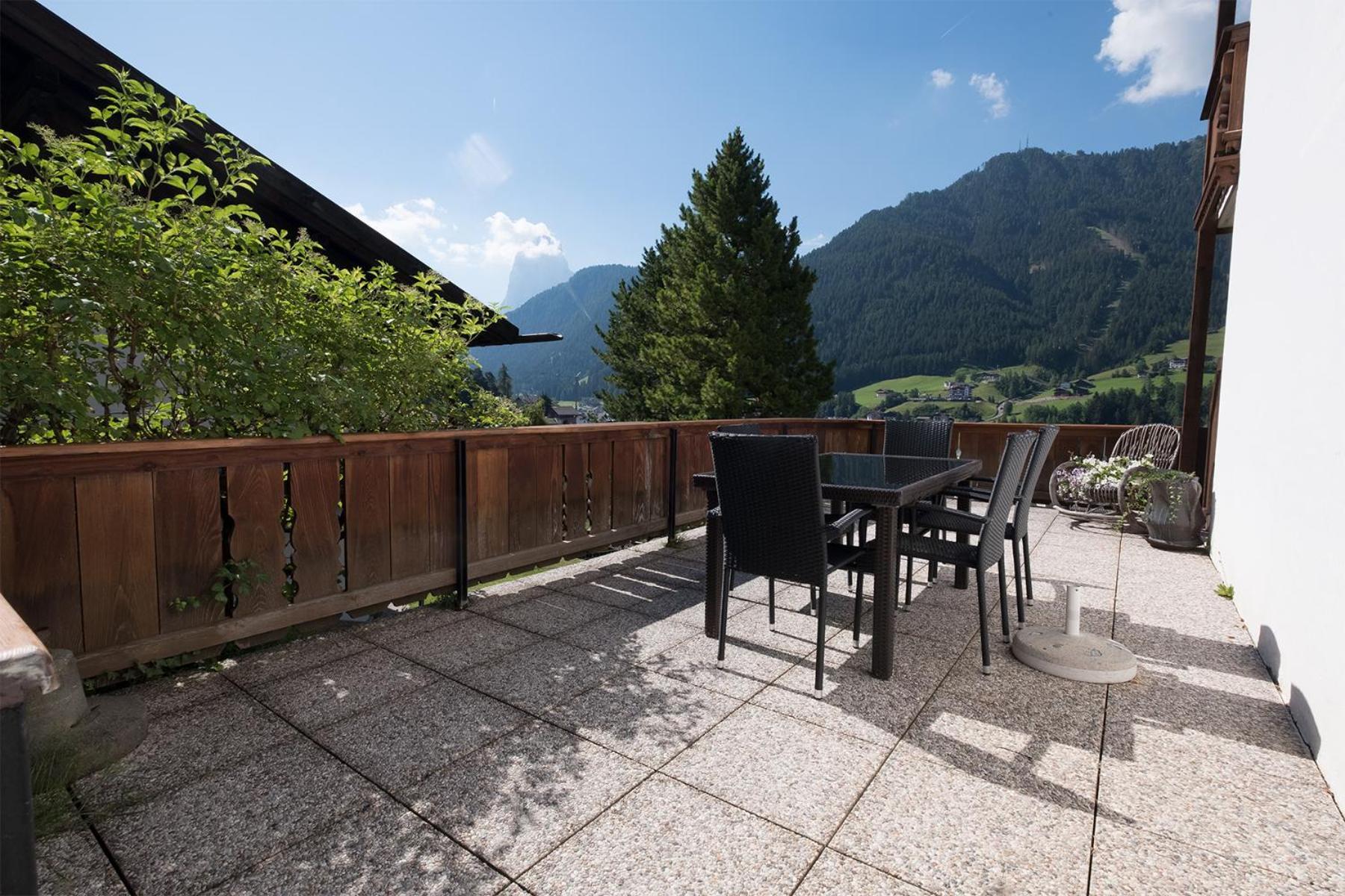 Garni Alba Bed & Breakfast Ortisei Luaran gambar